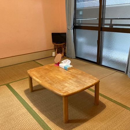Hostel Hakuseiso Наха Экстерьер фото